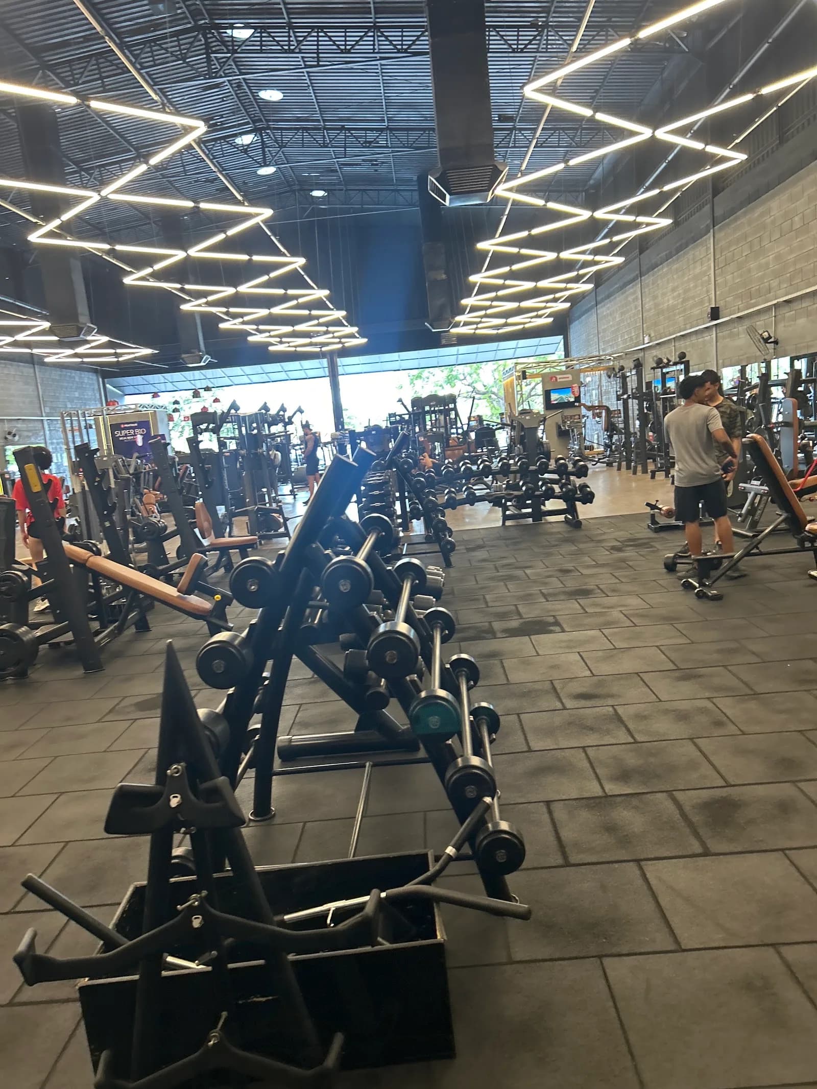 Academia Pratique Fitness - Jequitibá, Morro Alto — foto 3