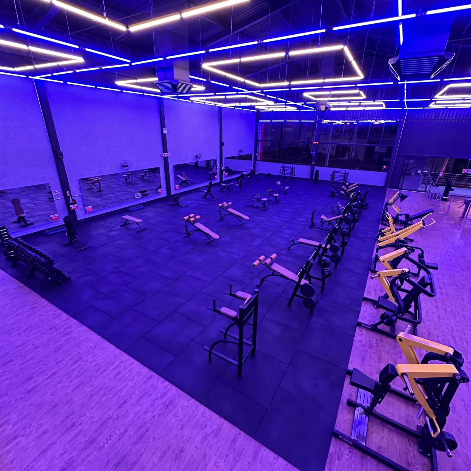 Academia Pratique Fitness - João Monlevade Loanda — foto 2