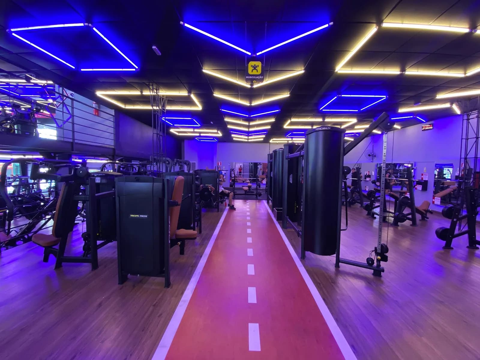Academia Pratique Fitness - Prado — foto 2