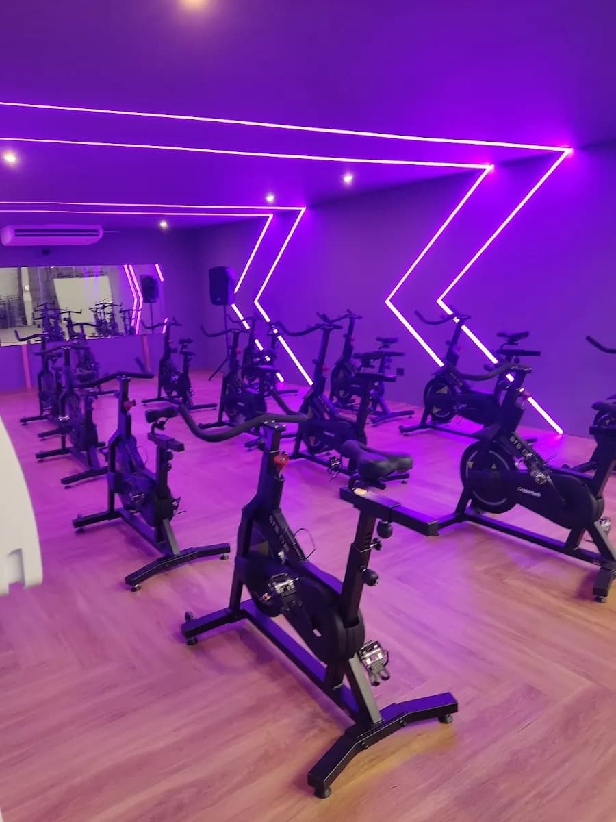 Academia RW FIT - Guarulhos — foto 2