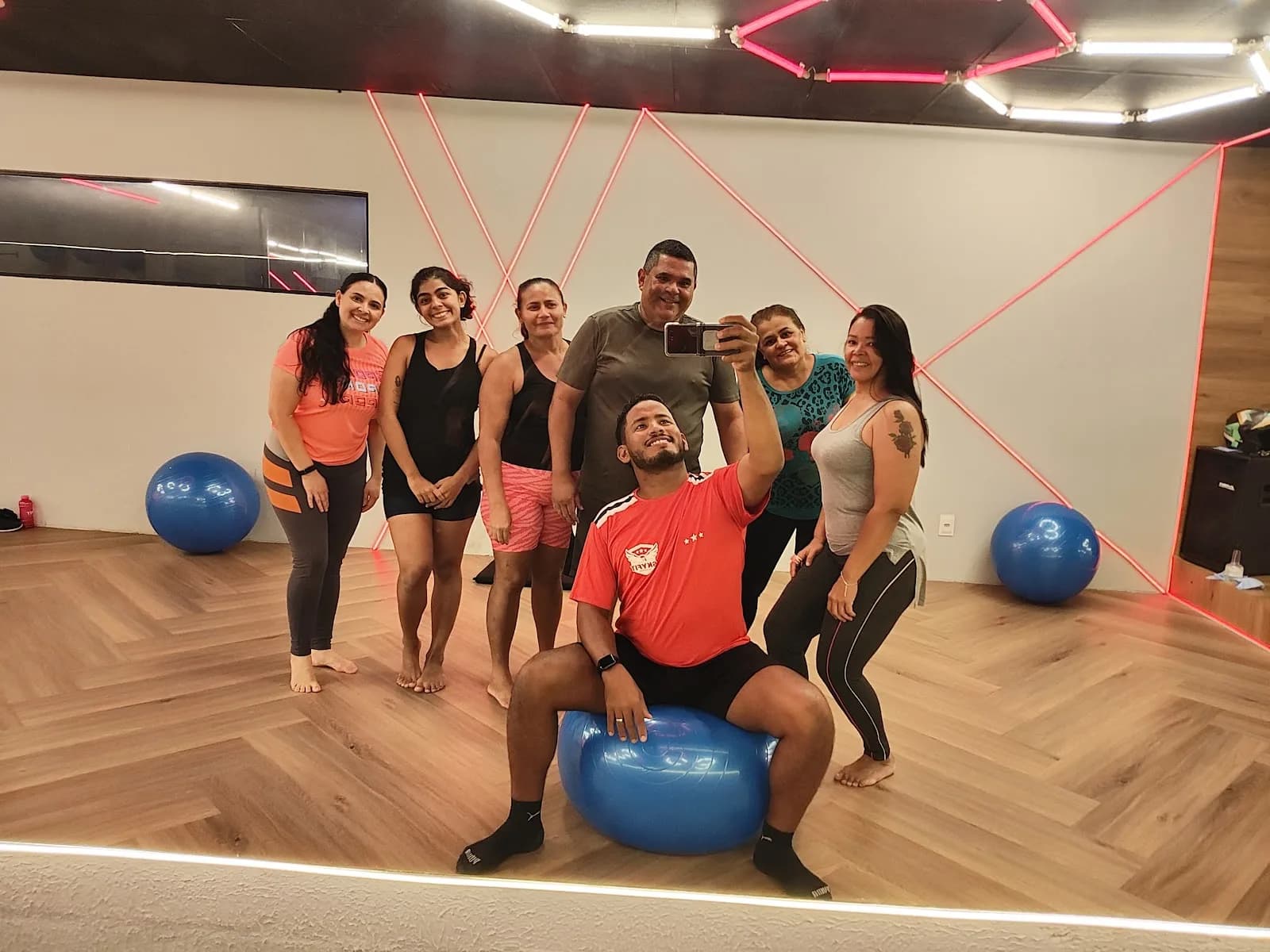 Academia SKYFIT CANDEIAS — foto 2