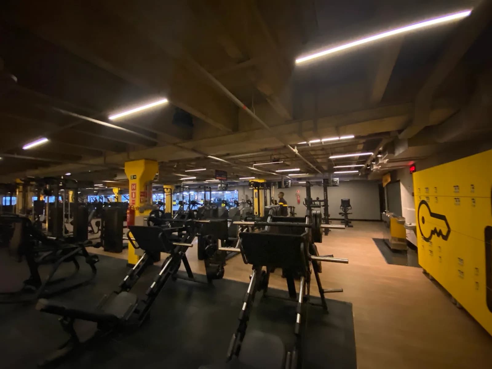 Academia Smart Fit - Atakarejo Lobato — foto 2
