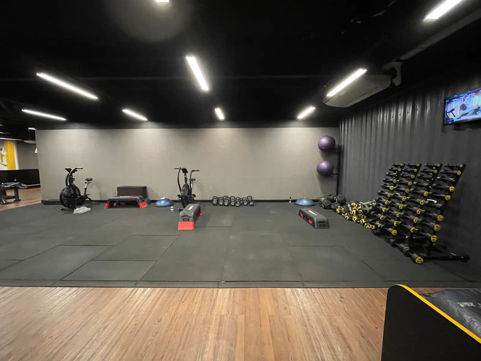 Academia Smart Fit - Barra Garden — foto 2