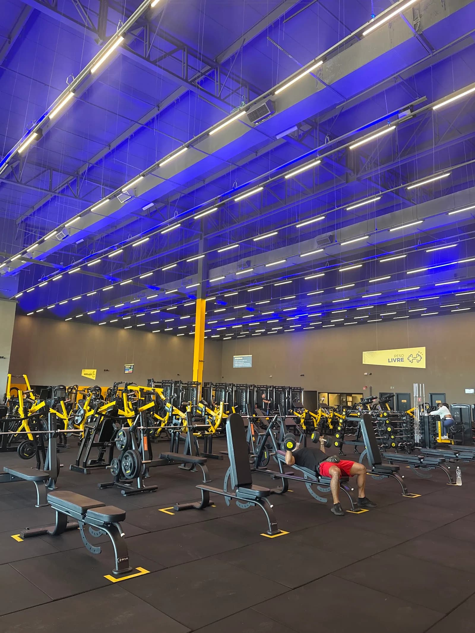 Academia Smart Fit - Dom Atacadista Macaé — foto 2