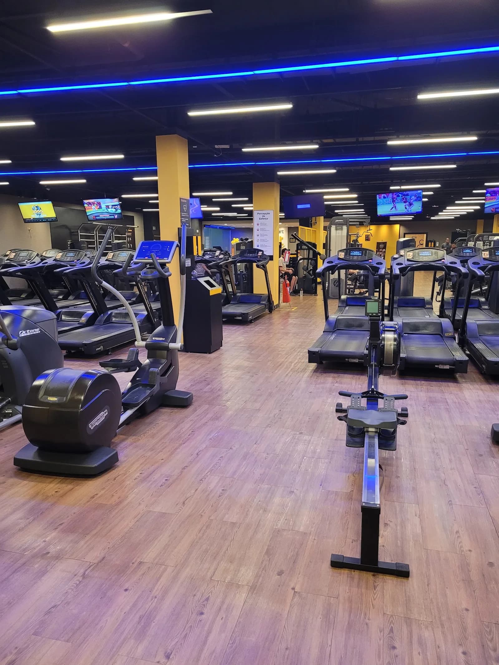 Academia Smart Fit - Duque de Caxias — foto 2