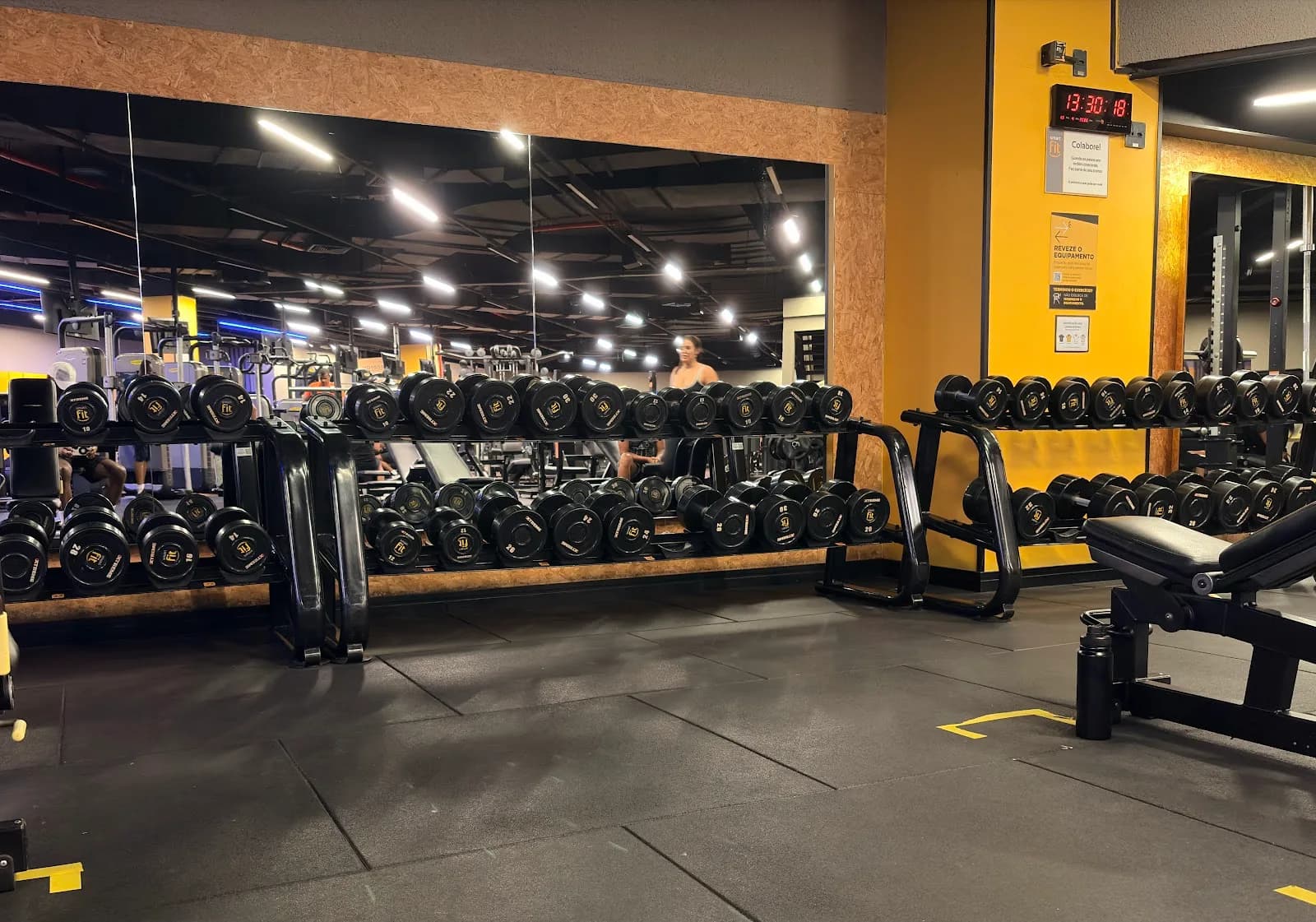 Academia Smart Fit - Estação BH — foto 2