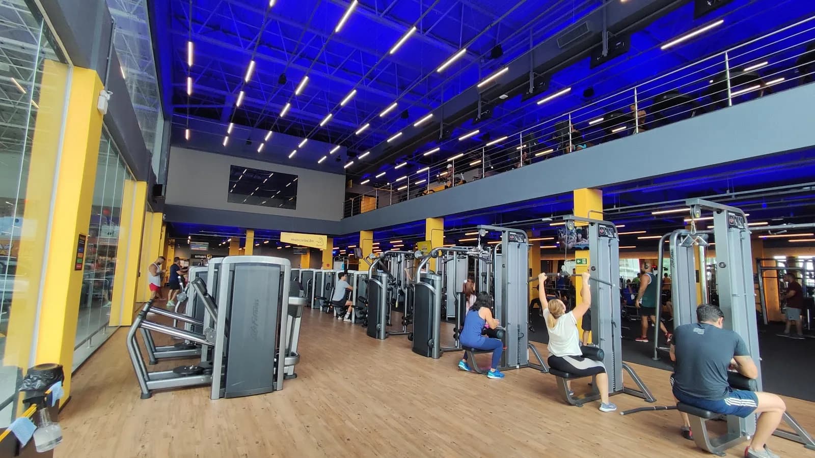 Academia Smart Fit - Jardim Camburí — foto 2