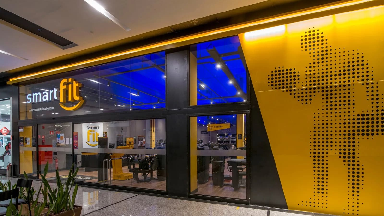 Academia Smart Fit - Parque Shopping Bahia — foto 3