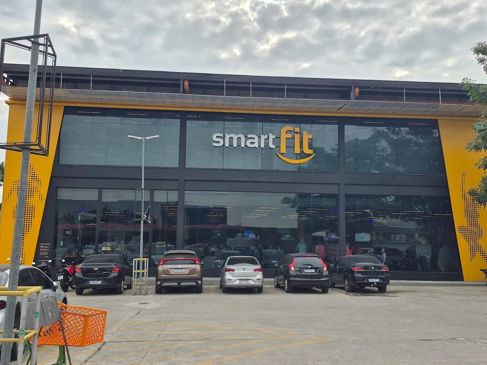 Academia Smart Fit - Rancho Novo Supermercado Royal — foto 2
