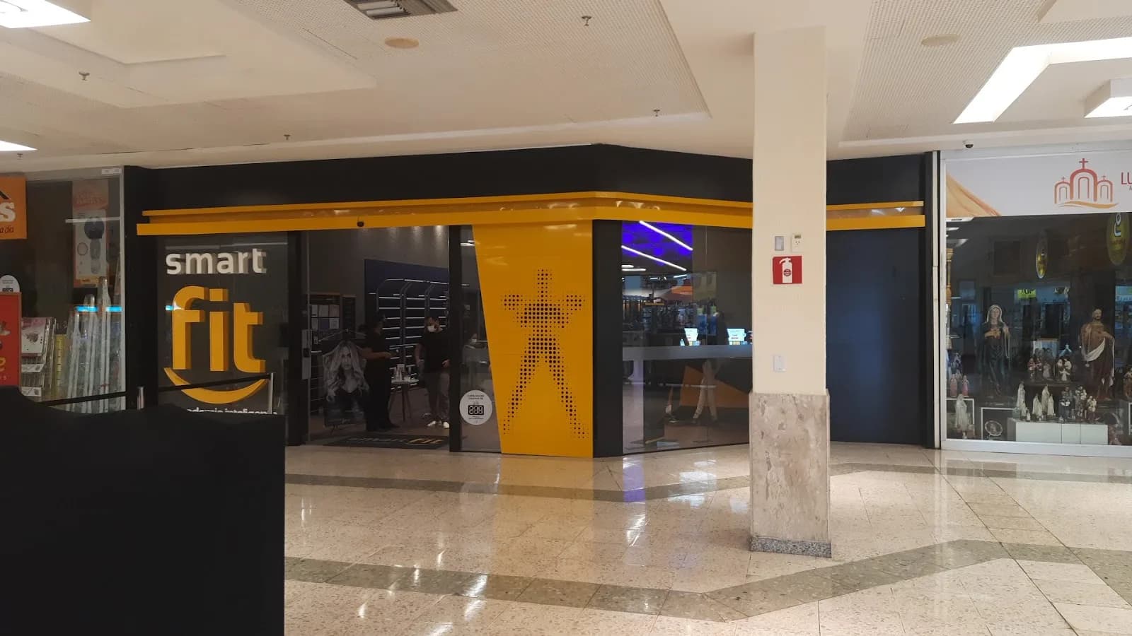 Academia Smart Fit - Riomar Shopping — foto 3