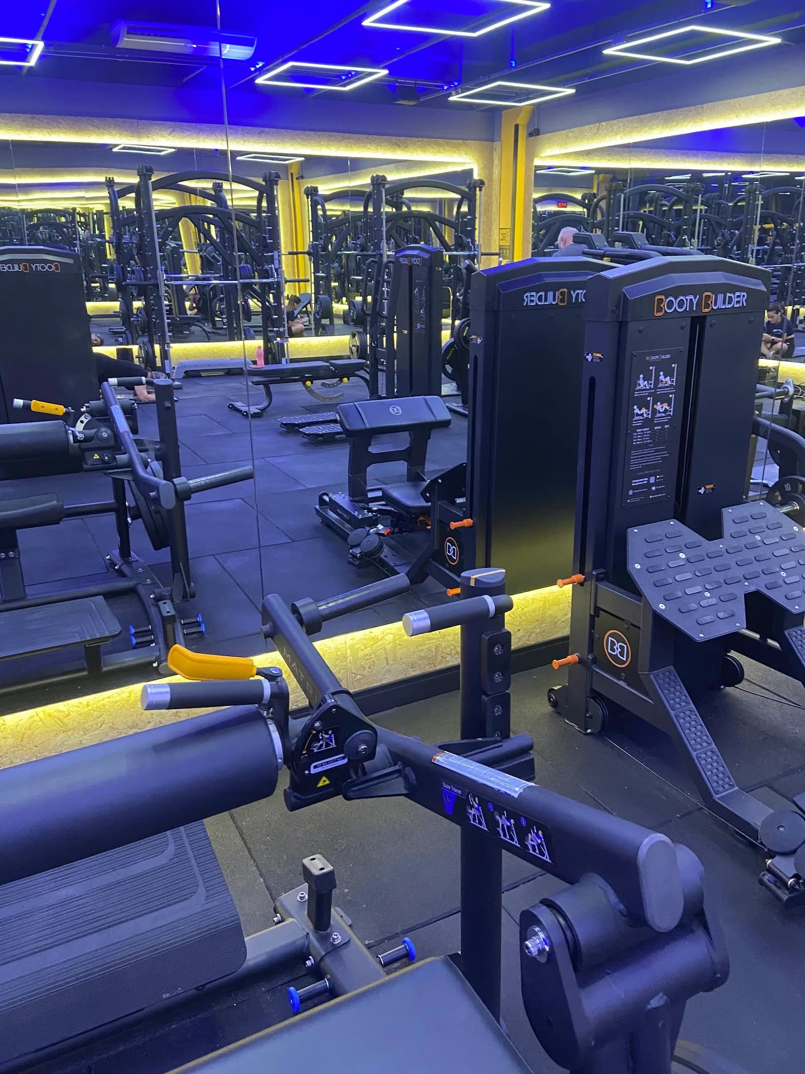 Academia Smart Fit - Santana - Aluísio Azevedo — foto 2