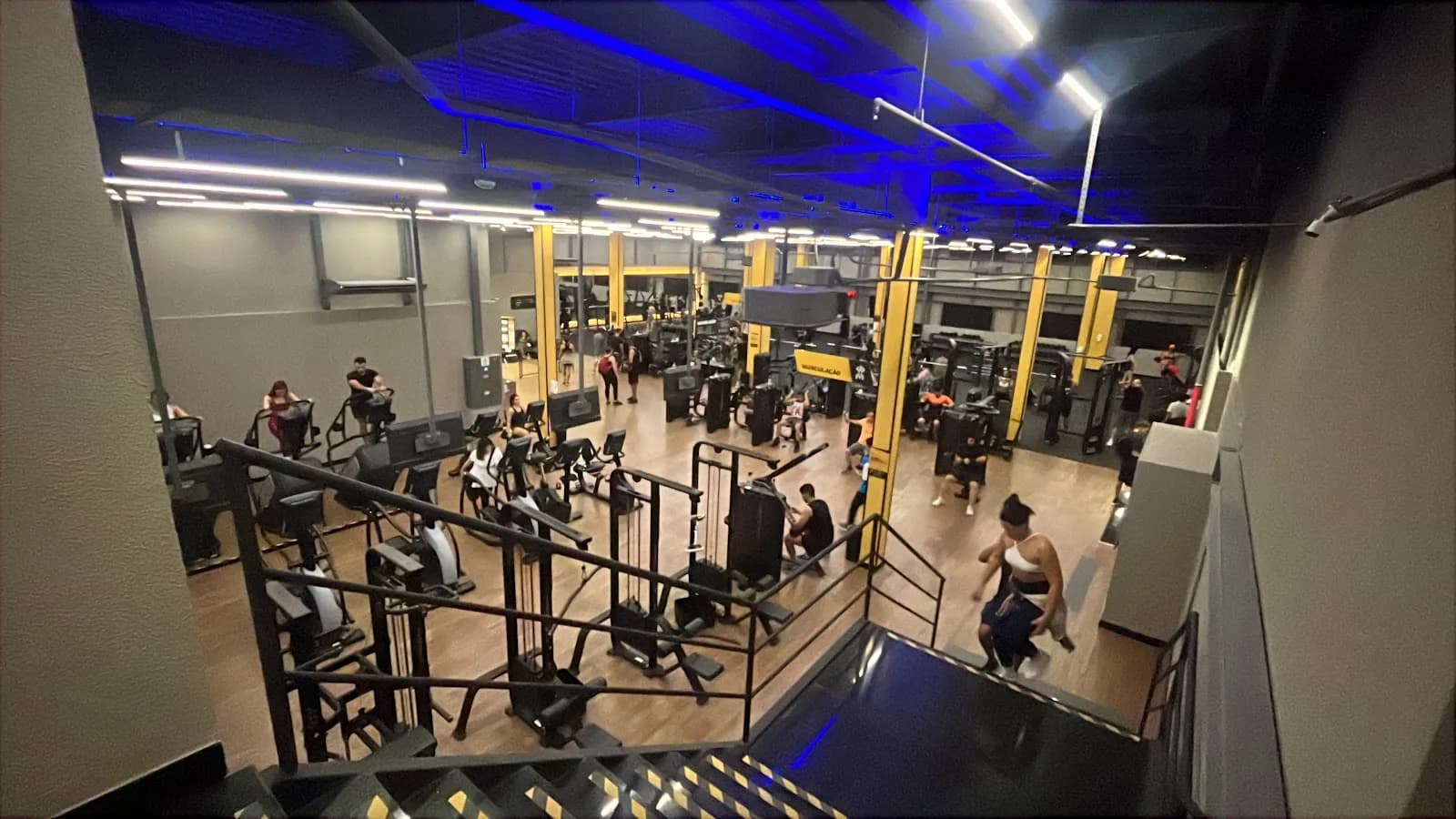 Academia Smart Fit - Shopping Plaza Rio das Ostras — foto 2