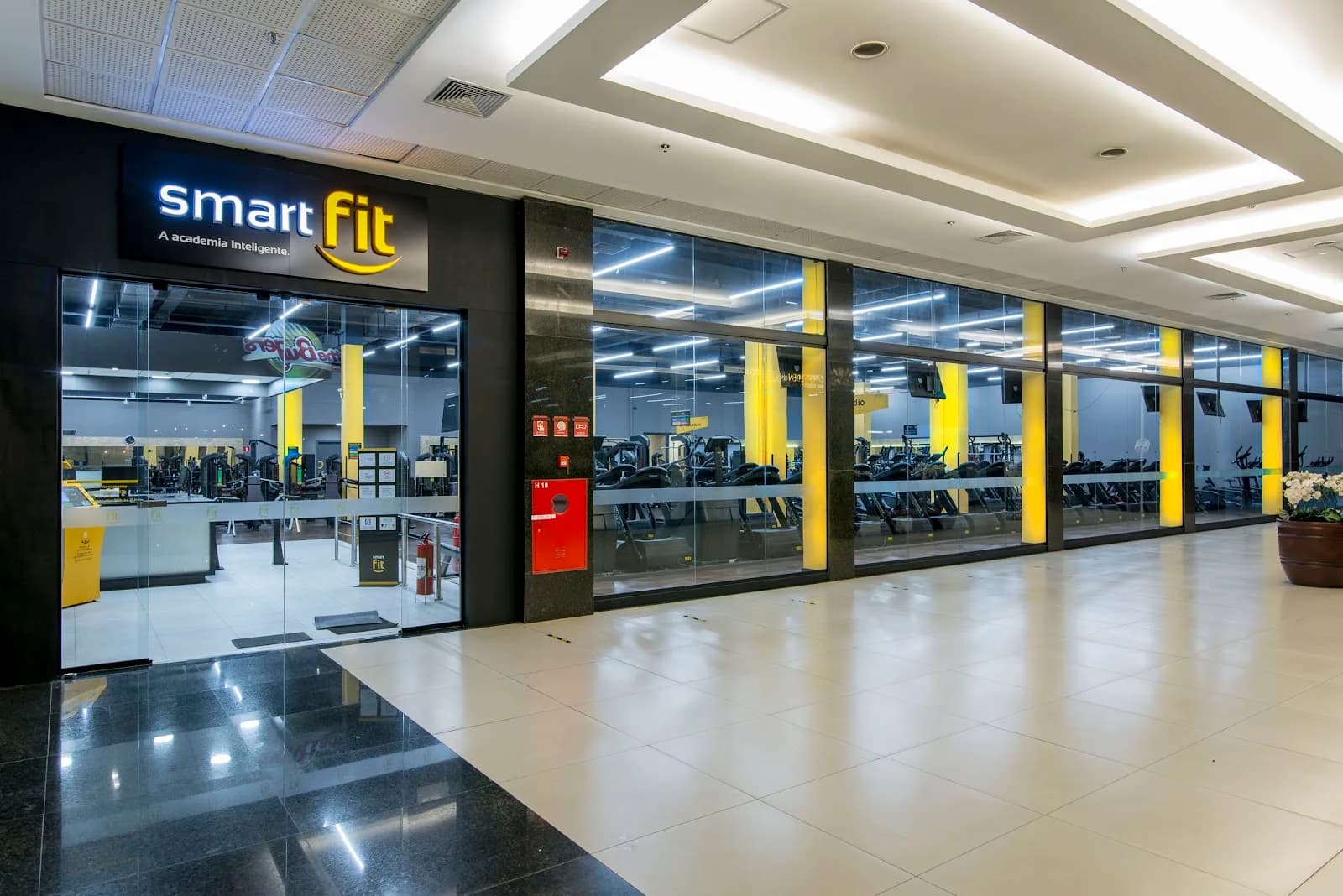 Academia Smart Fit - Taboão Outlet — foto 2