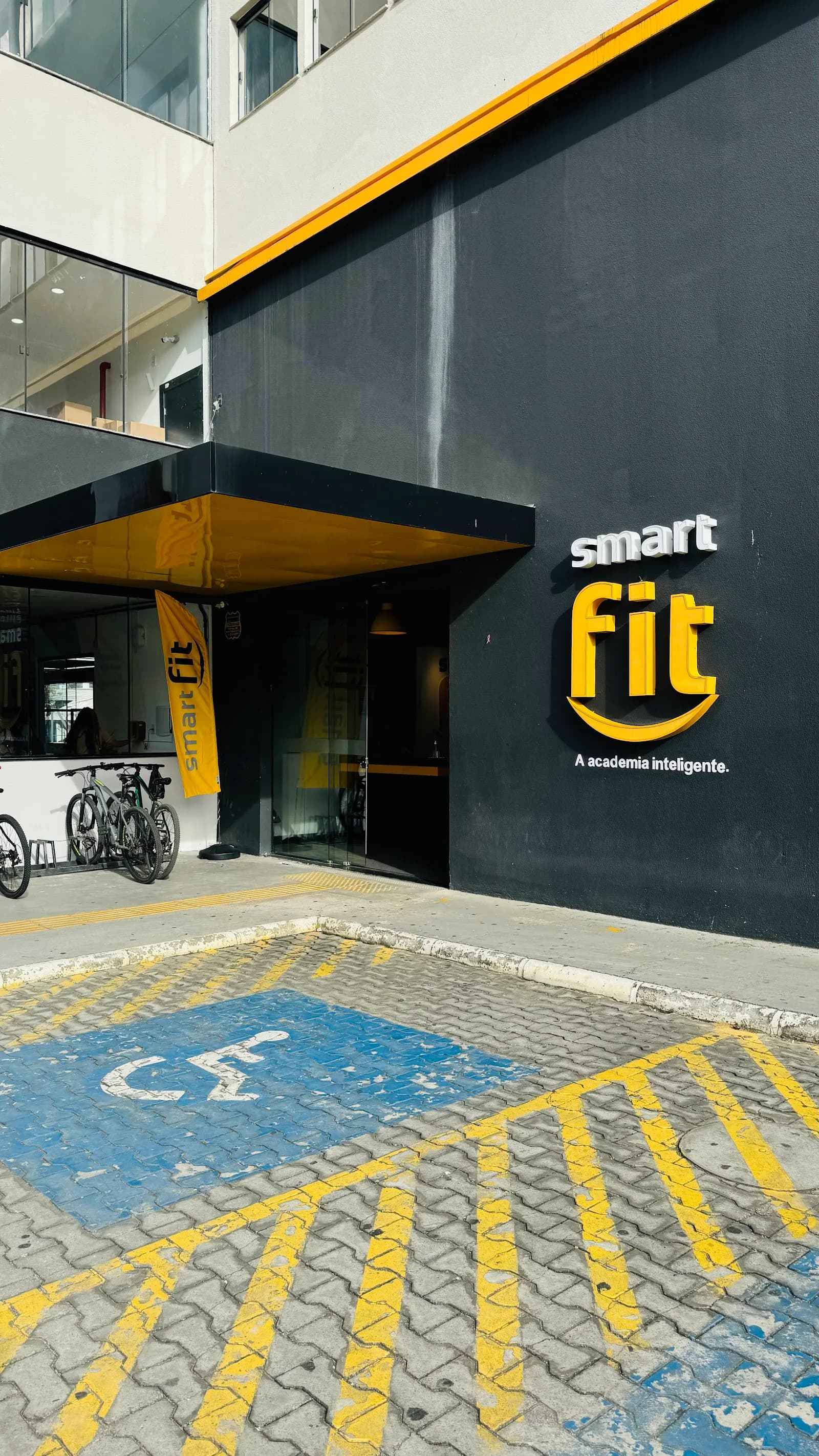 Academia Smart Fit - Vitória da Conquista — foto 2
