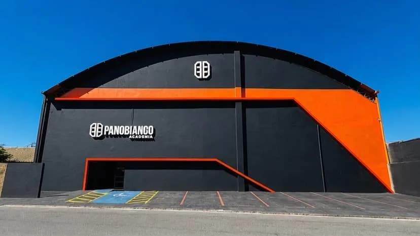 Panobianco Academia Indaiá — foto 1