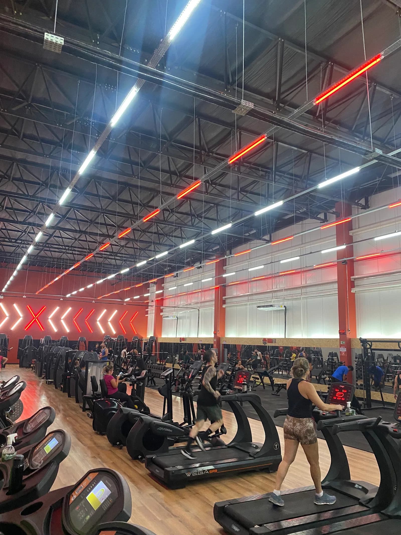 REDFIT Academias - Park Shopping Mogi Mirim — foto 2