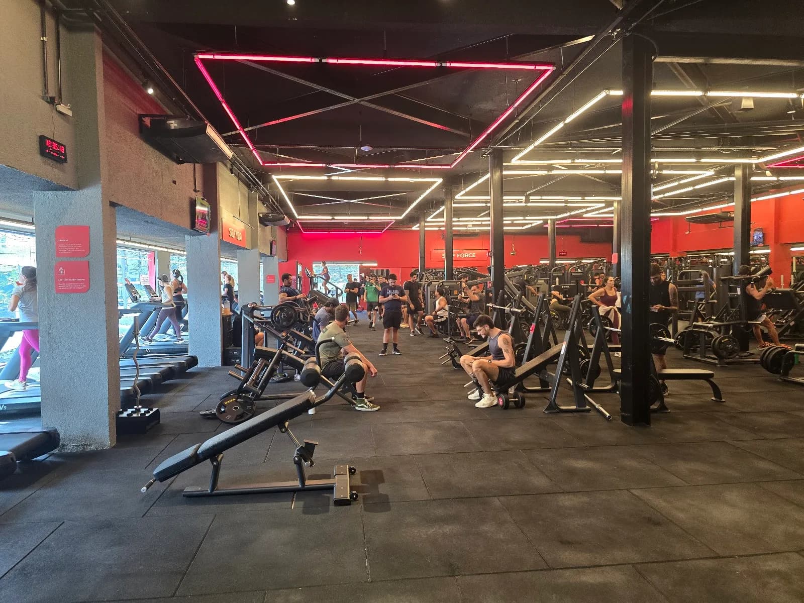 Selfit Academias Domingos Ferreira II — foto 2